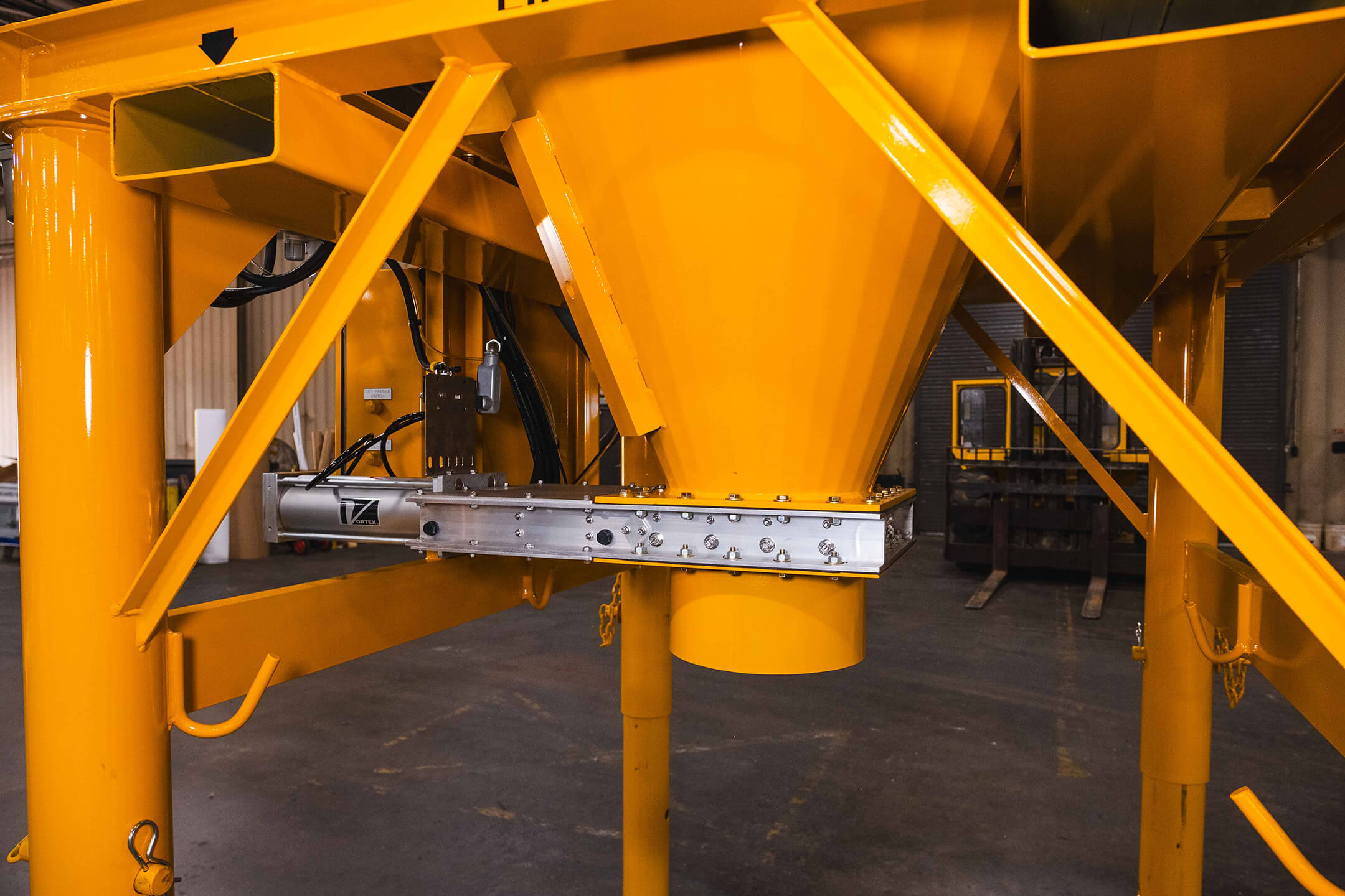 800 Hybrid Frame Gate